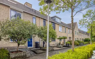 Johannes Chr. Bendorpstraat 6, HENDRIK-IDO-AMBACHT
