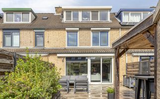 Johannes Chr. Bendorpstraat 6, HENDRIK-IDO-AMBACHT