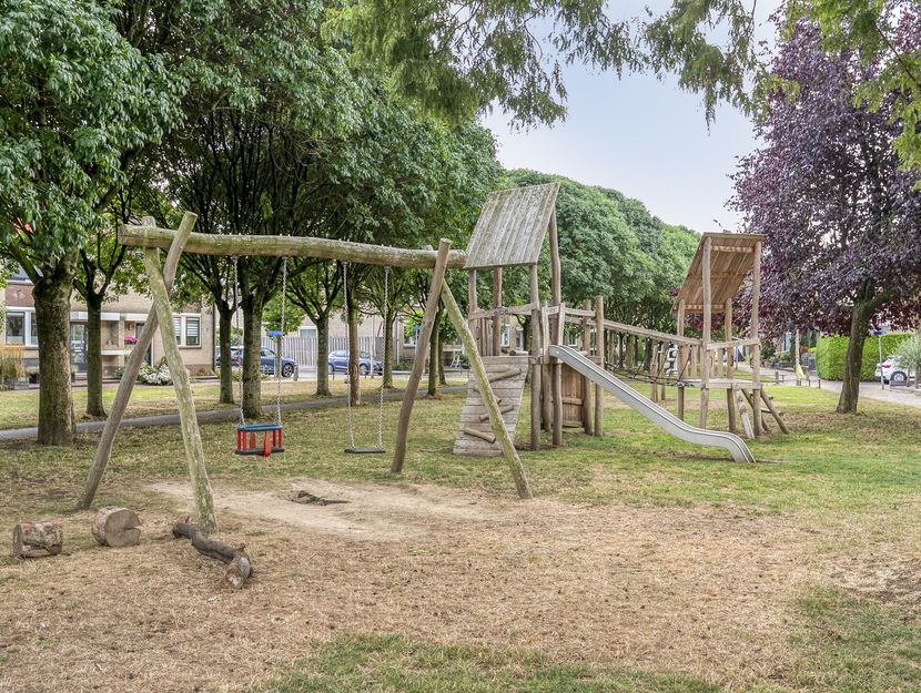 Johannes Chr. Bendorpstraat 6, HENDRIK-IDO-AMBACHT