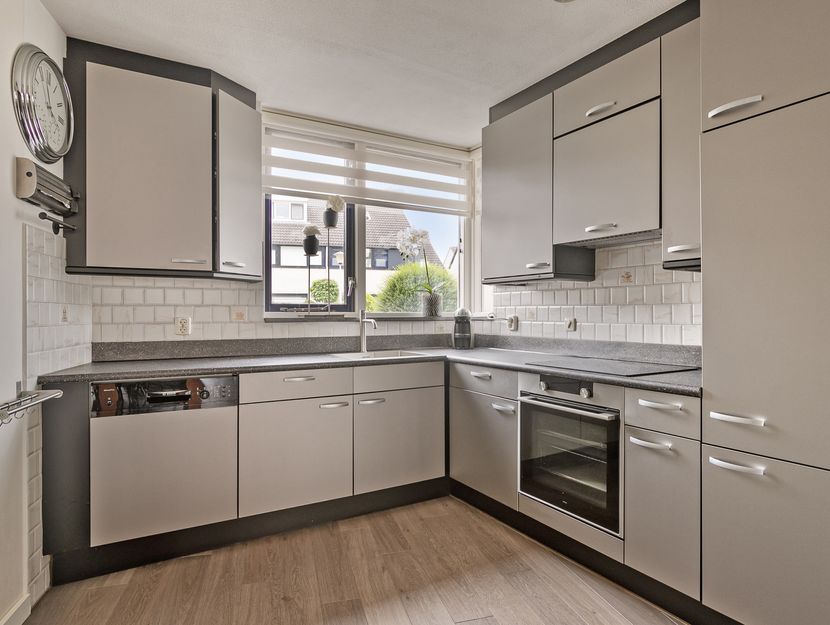 Bolero 109, ZWIJNDRECHT