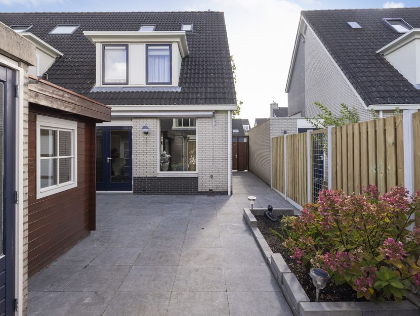 Bolero 109, ZWIJNDRECHT