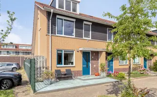 Oeverwal 3, HENDRIK-IDO-AMBACHT