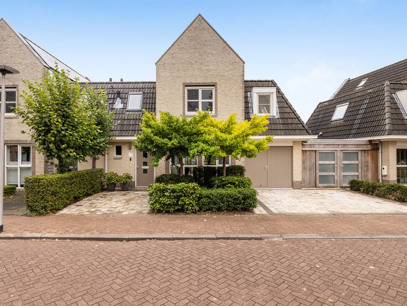 Hooftlaantje 106, HENDRIK-IDO-AMBACHT