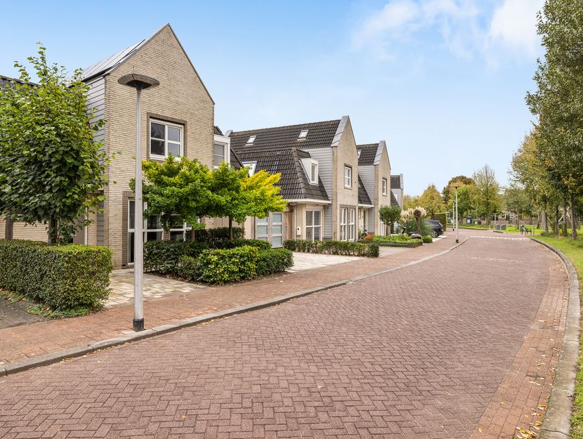 Hooftlaantje 106, HENDRIK-IDO-AMBACHT