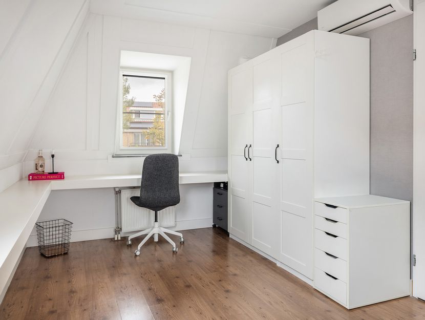 Hooftlaantje 106, HENDRIK-IDO-AMBACHT