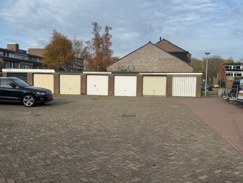 Tromplaan 60 , HENDRIK-IDO-AMBACHT