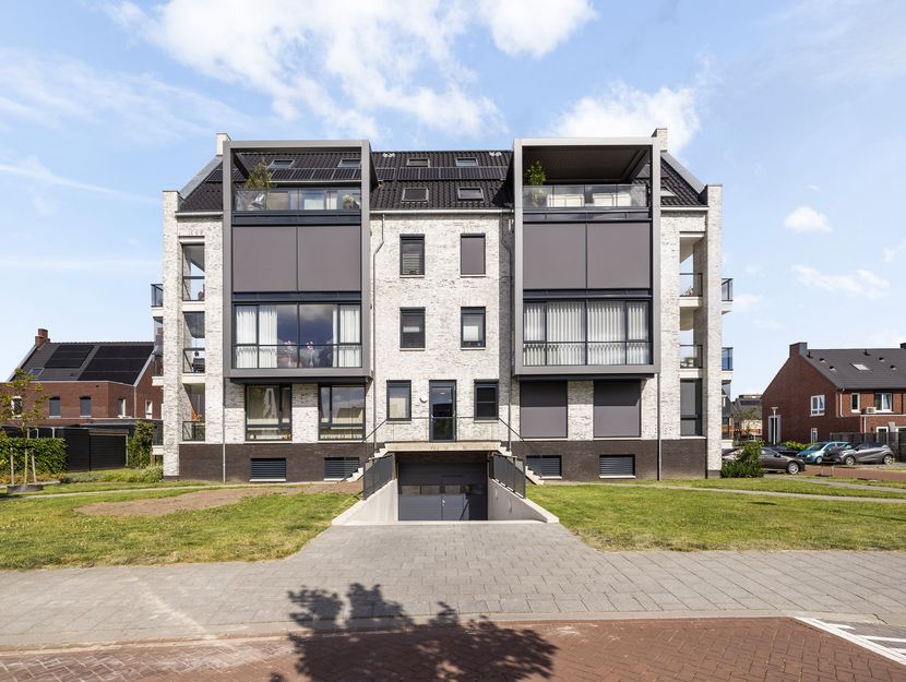 Zeis 42, HENDRIK-IDO-AMBACHT