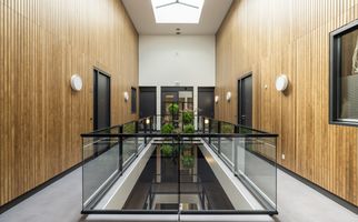 Zeis 42, HENDRIK-IDO-AMBACHT