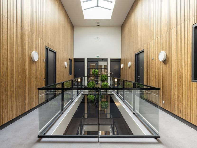 Zeis 42, HENDRIK-IDO-AMBACHT