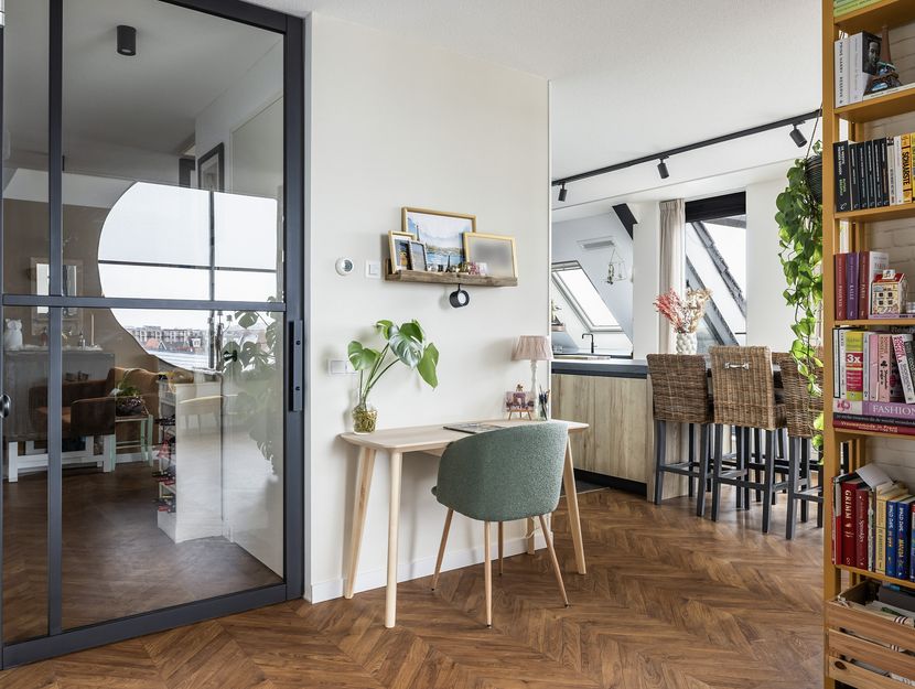 Zeis 42, HENDRIK-IDO-AMBACHT