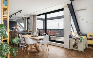 Zeis 42, HENDRIK-IDO-AMBACHT