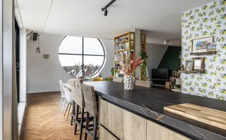 Zeis 42, HENDRIK-IDO-AMBACHT