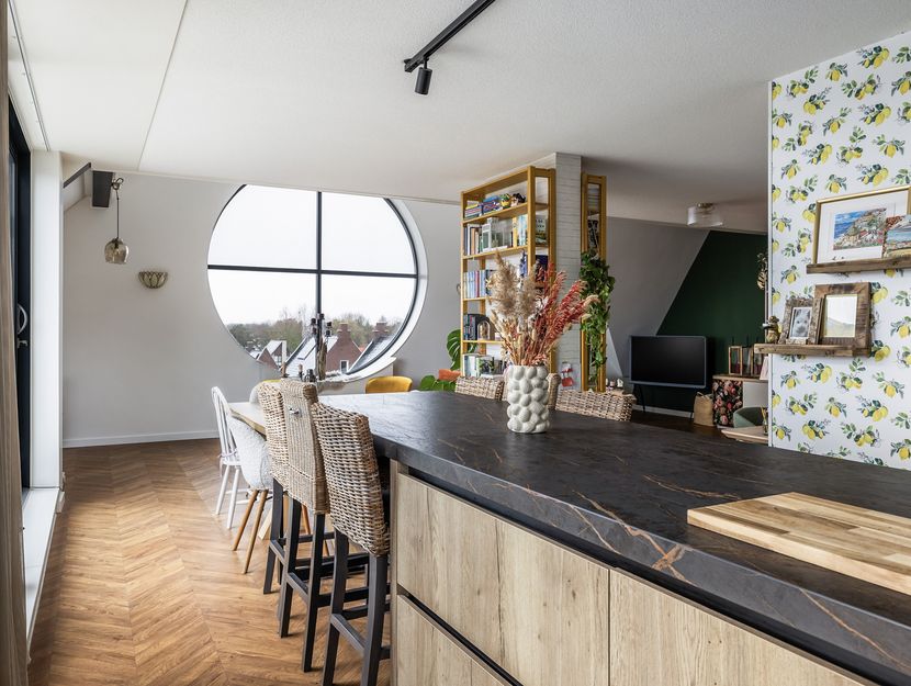 Zeis 42, HENDRIK-IDO-AMBACHT