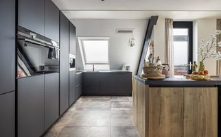 Zeis 42, HENDRIK-IDO-AMBACHT