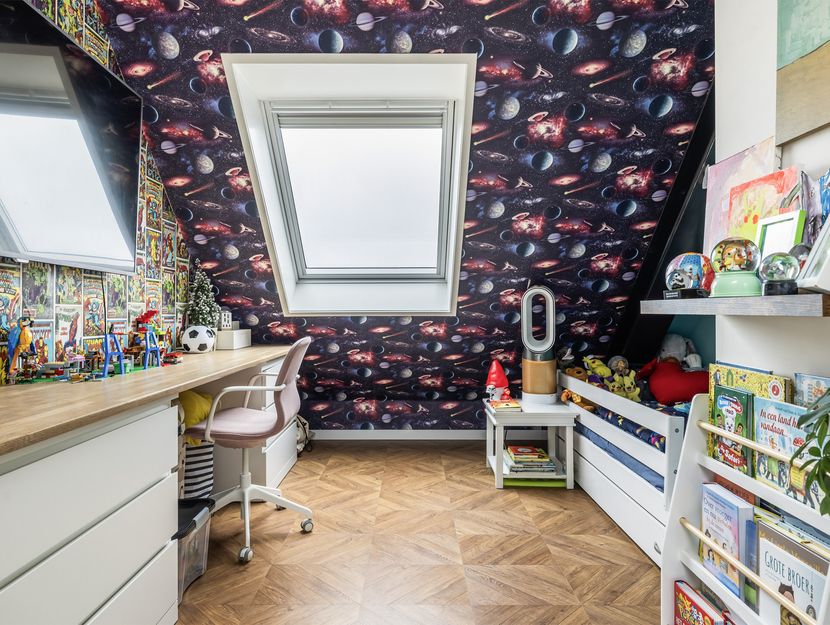 Zeis 42, HENDRIK-IDO-AMBACHT