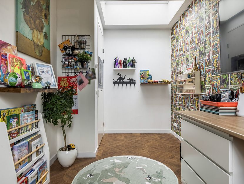 Zeis 42, HENDRIK-IDO-AMBACHT