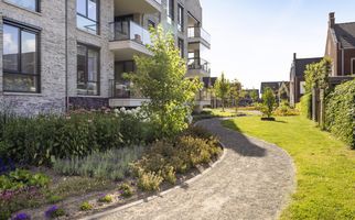 Zeis 42, HENDRIK-IDO-AMBACHT