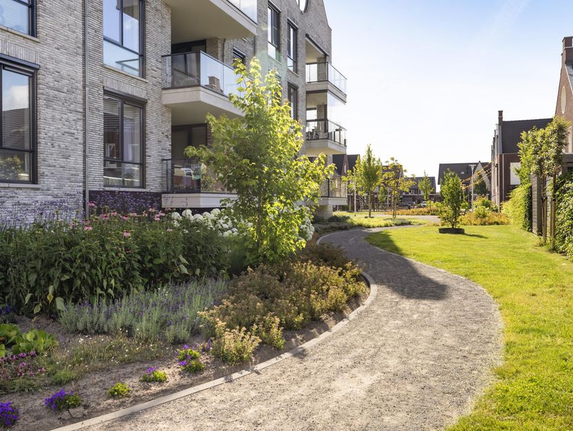 Zeis 42, HENDRIK-IDO-AMBACHT