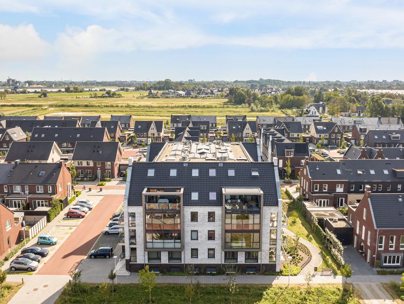 Zeis 42, HENDRIK-IDO-AMBACHT