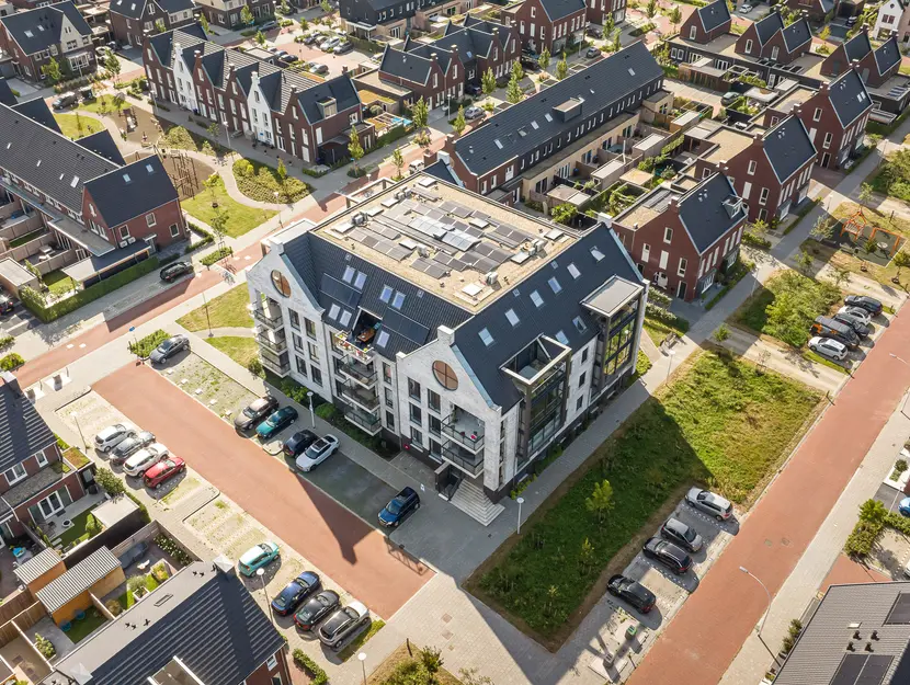 Zeis 42, HENDRIK-IDO-AMBACHT