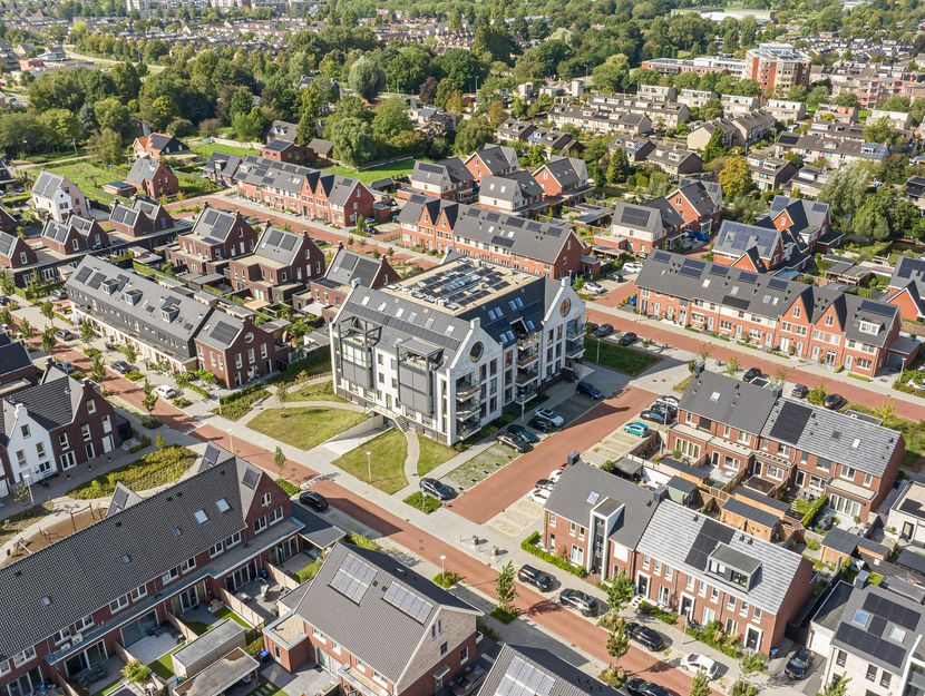 Zeis 42, HENDRIK-IDO-AMBACHT