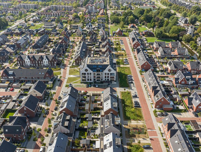 Zeis 42, HENDRIK-IDO-AMBACHT