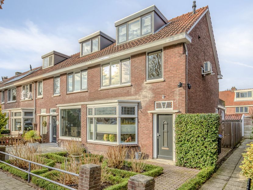Charlotte de Bourbonstraat 13, ZWIJNDRECHT