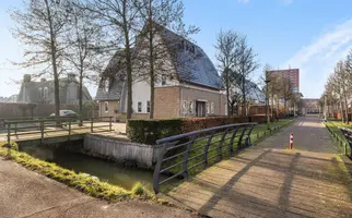 Perenlaantje 10, HENDRIK-IDO-AMBACHT