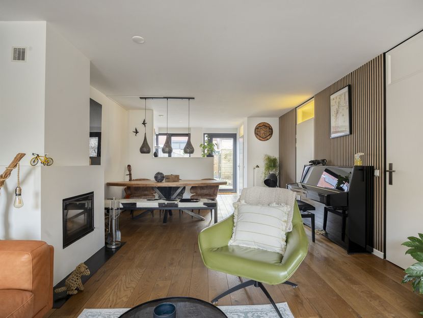 Adriaan Pieterslaan 8, HENDRIK-IDO-AMBACHT