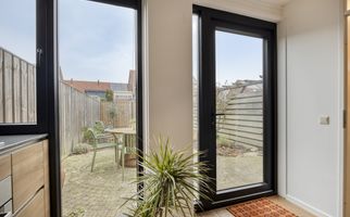 Adriaan Pieterslaan 8, HENDRIK-IDO-AMBACHT