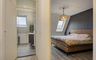 Adriaan Pieterslaan 8, HENDRIK-IDO-AMBACHT