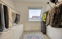 Adriaan Pieterslaan 8, HENDRIK-IDO-AMBACHT