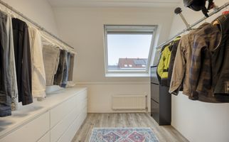 Adriaan Pieterslaan 8, HENDRIK-IDO-AMBACHT