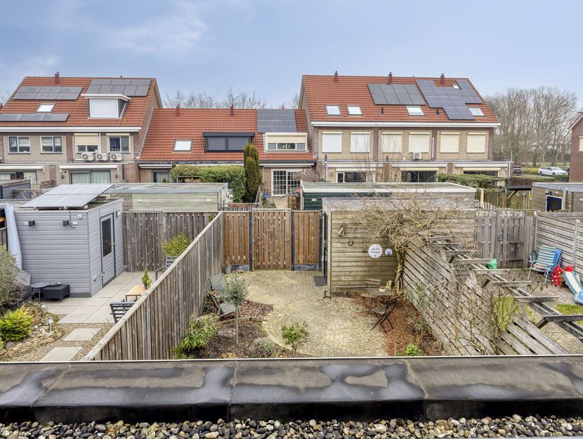 Adriaan Pieterslaan 8, HENDRIK-IDO-AMBACHT