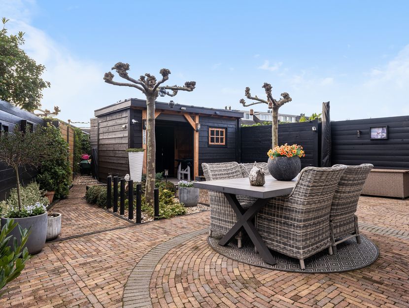 Dadelgaarde 57, HENDRIK-IDO-AMBACHT