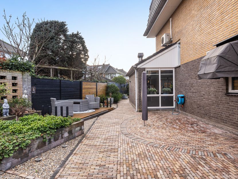 Dadelgaarde 57, HENDRIK-IDO-AMBACHT