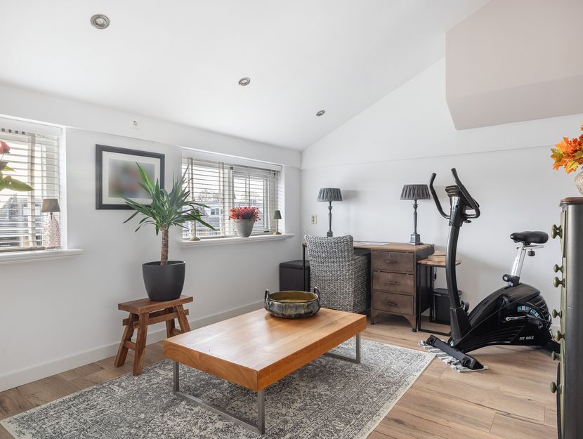 Dadelgaarde 57, HENDRIK-IDO-AMBACHT