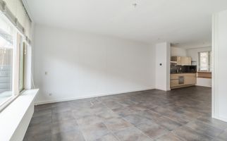 Kreek 13, HENDRIK-IDO-AMBACHT