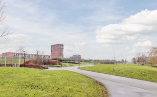 Kreek 13, HENDRIK-IDO-AMBACHT