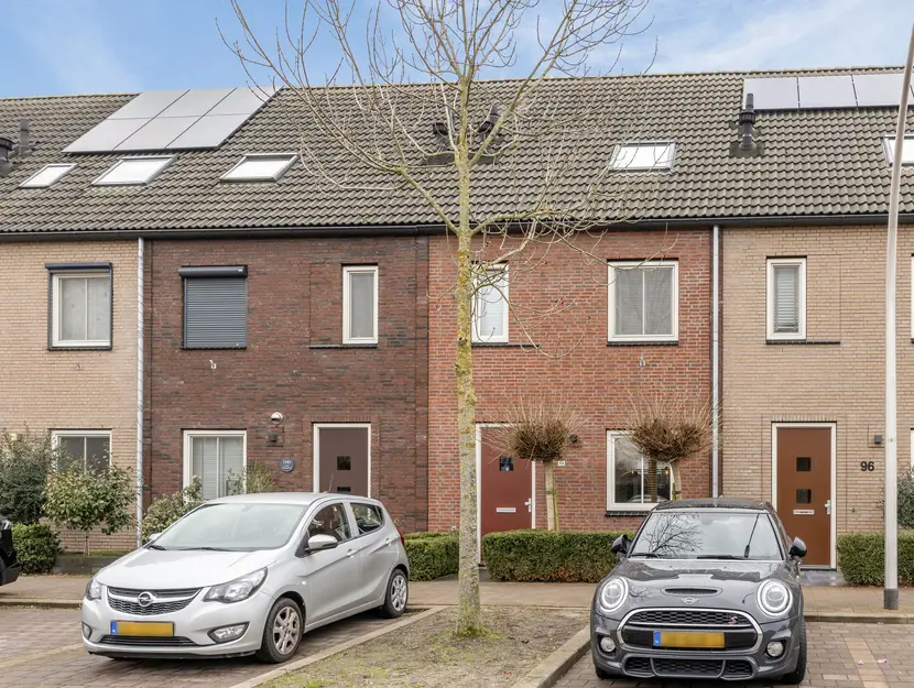Steur 98, HENDRIK-IDO-AMBACHT