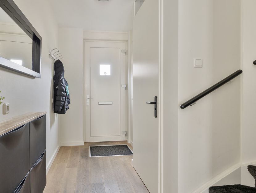 Steur 98, HENDRIK-IDO-AMBACHT