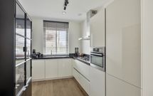 Steur 98, HENDRIK-IDO-AMBACHT