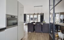 Steur 98, HENDRIK-IDO-AMBACHT