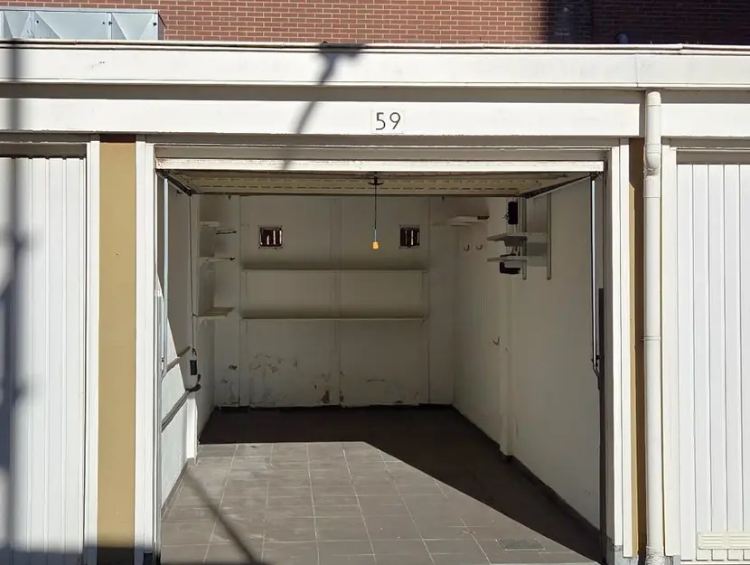 Maasplein 59 , ZWIJNDRECHT