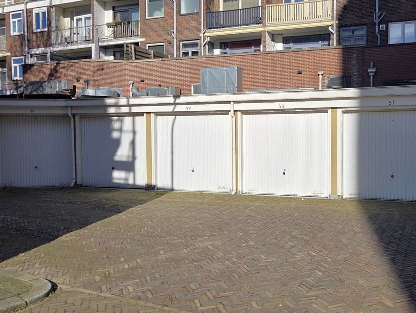 Maasplein 59 , ZWIJNDRECHT