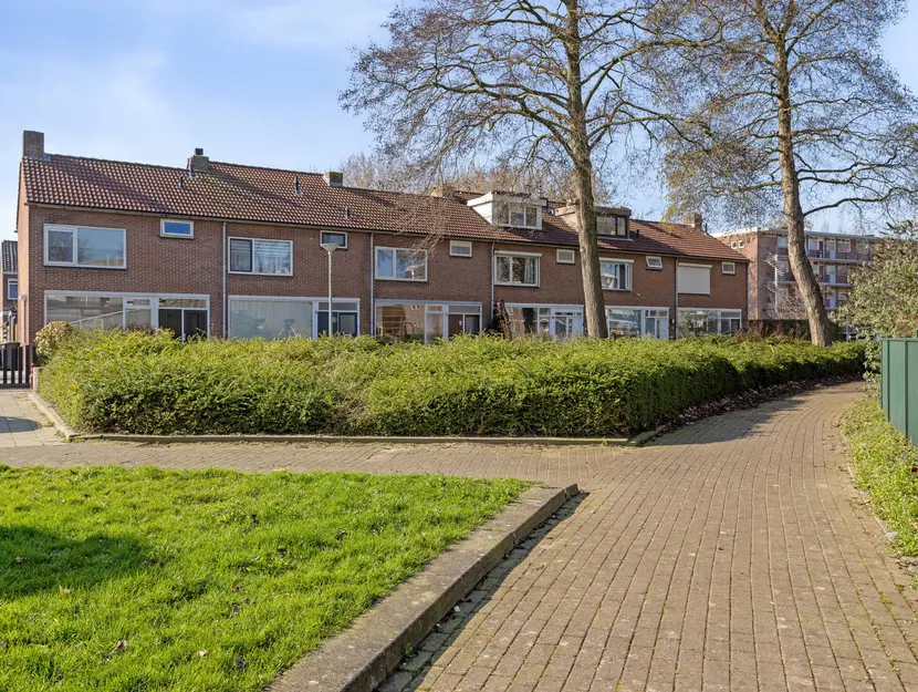 Bilderdijkstraat 8, PAPENDRECHT