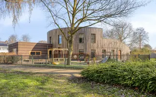 Bilderdijkstraat 8, PAPENDRECHT