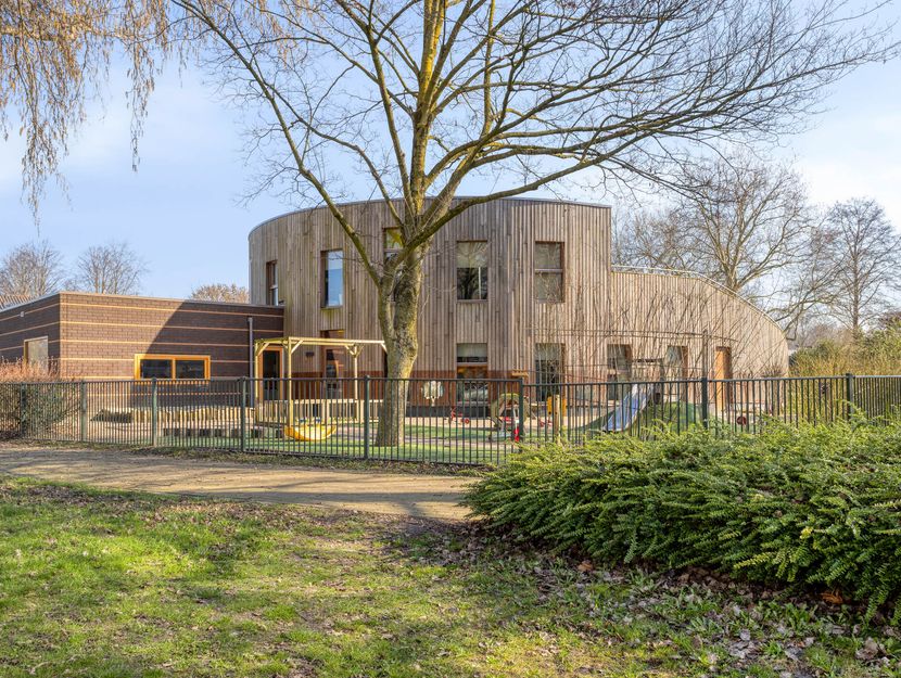 Bilderdijkstraat 8, PAPENDRECHT