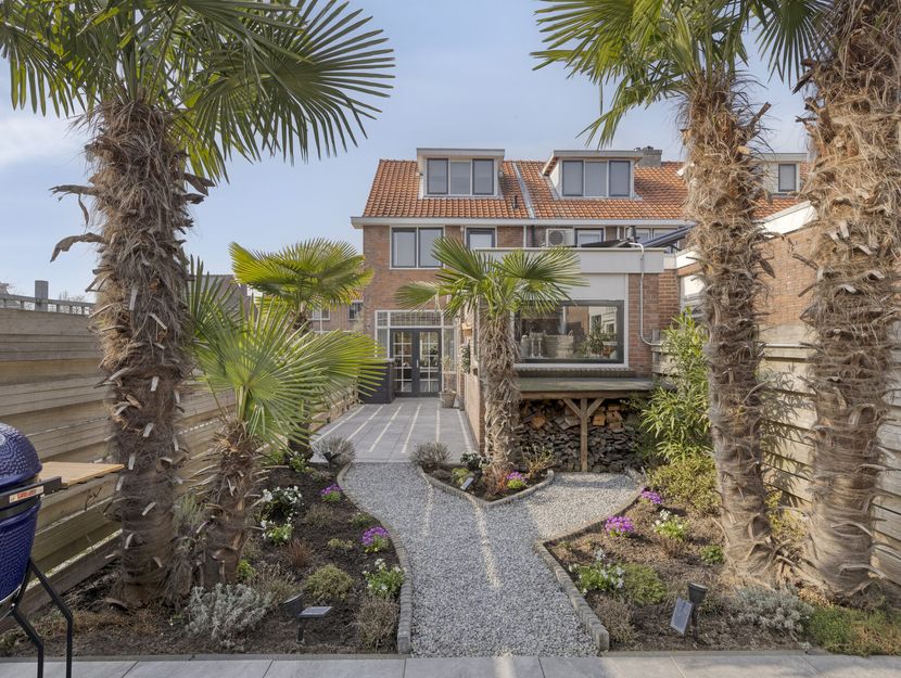 Juliana van Stolbergstraat 28, ZWIJNDRECHT