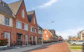 Hark 121, HENDRIK-IDO-AMBACHT
